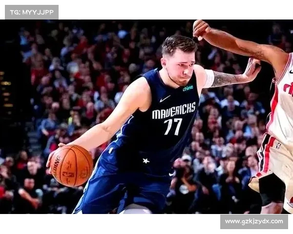 NBA选秀日大交易回顾:湖人如何从黄蜂挖到科比,东契奇换特雷杨成为经典转会 NBA选秀日大交易回顾:湖人如何从黄蜂挖到科比,东契奇换特雷杨成为经典转会